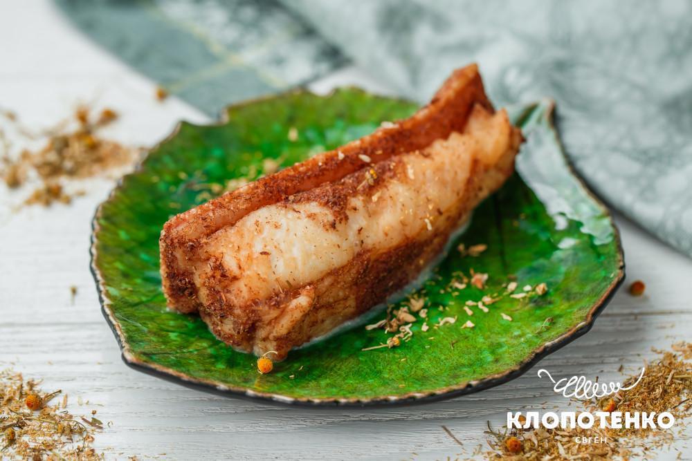 запечене сало з ромашкою