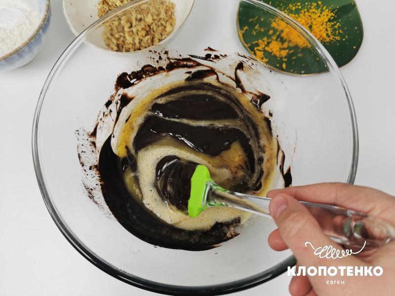 шоколадный брауни с орехами