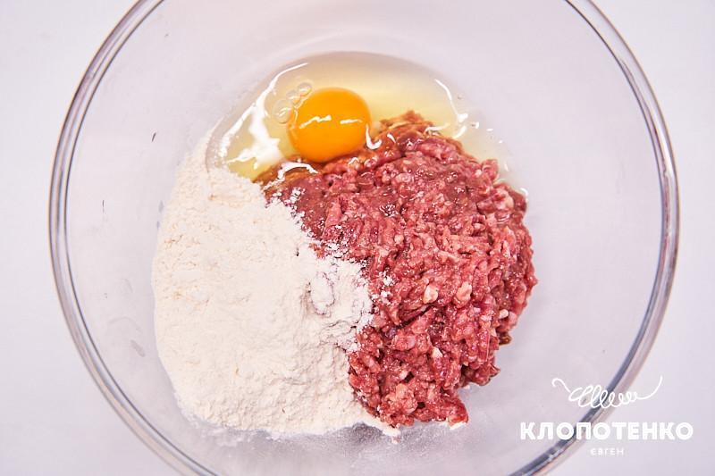 борщ с фрикадельками