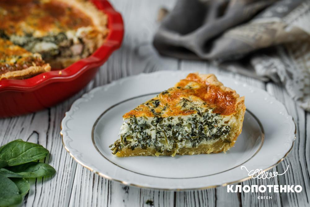 киш со шпинатом и сыром фета