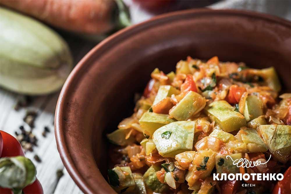 Кабачкова ікра шматочками на зиму