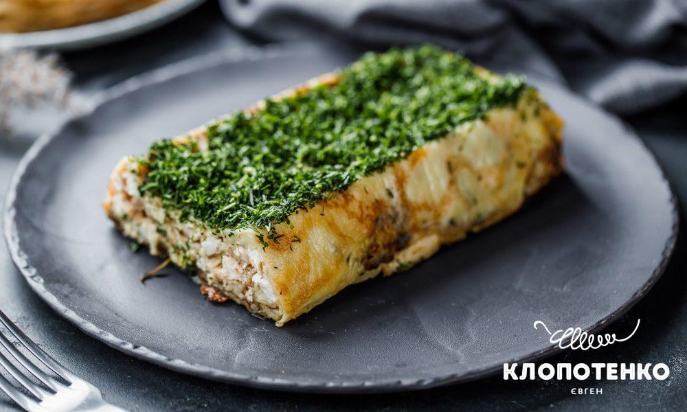 террин из блинов с курицей и сыром