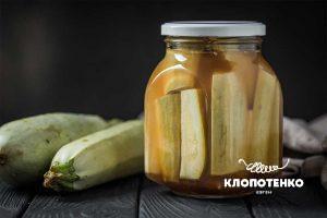 Консервированные кабачки с кетчупом