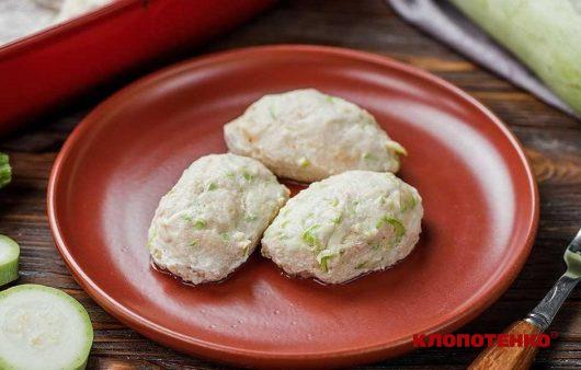 Курячі котлети з кабачком