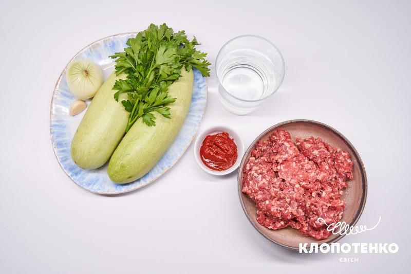 Рулетики з кабачків з фаршем