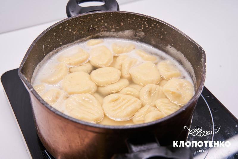 картопляні ньокі.
