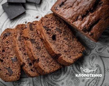 шоколадний кекс