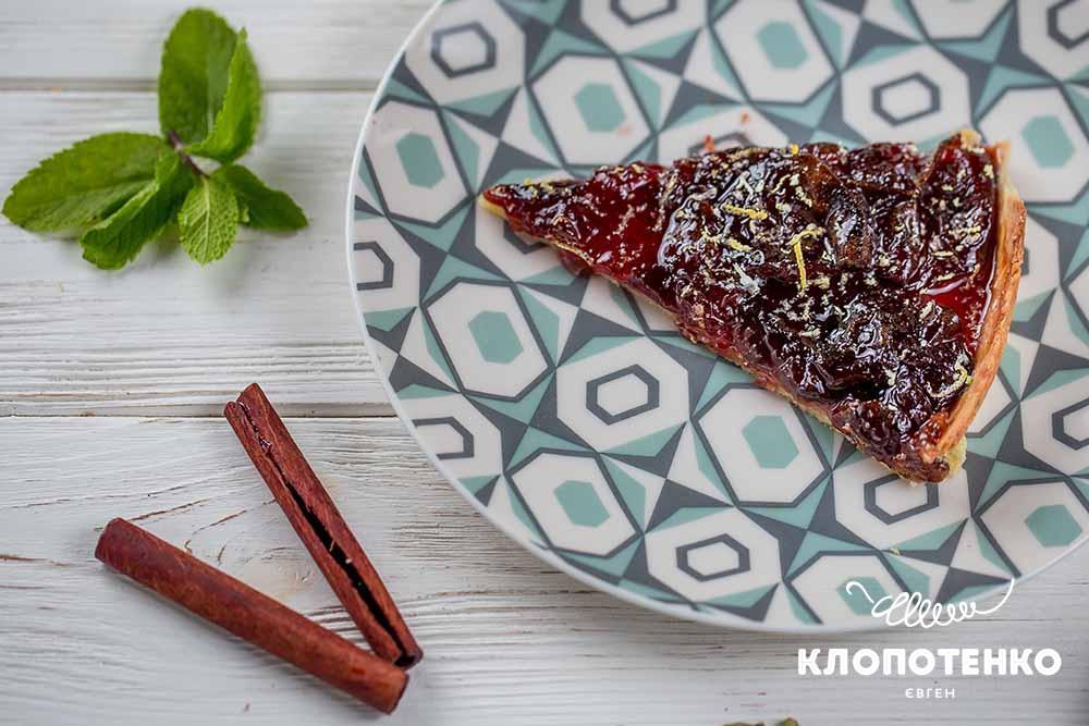 Що приготувати зі сливами: добірка рецептів від Євгена Клопотенка