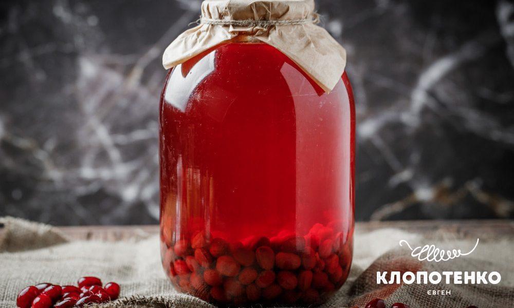компот з кизилу