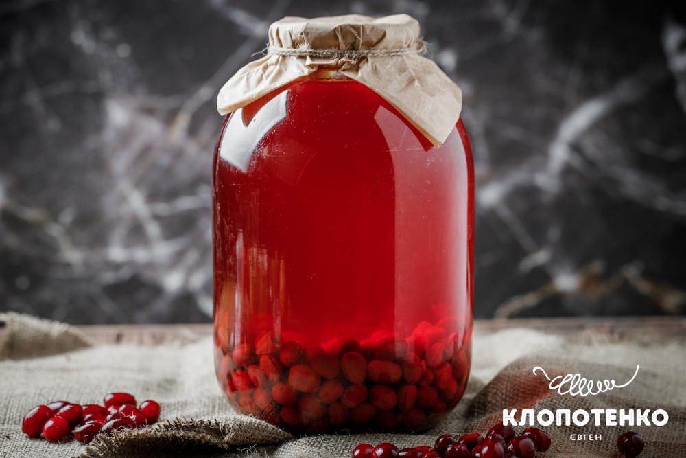 компот з кизилу