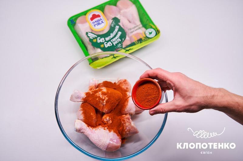Курячі гомілки KFC в паніровці: