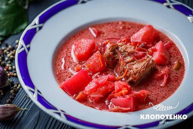 Борщ з яблуками та реберцями