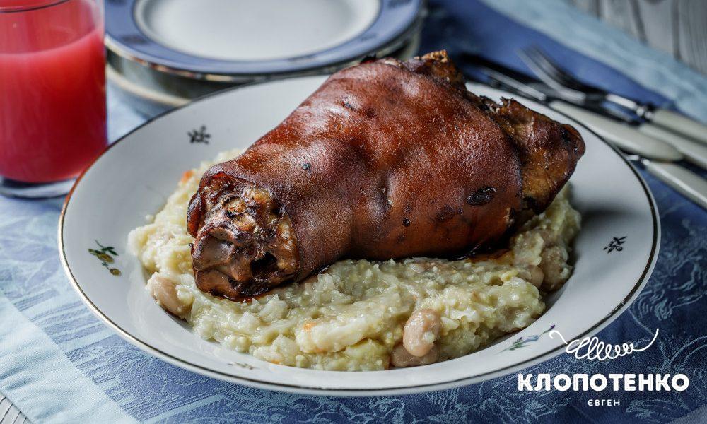 Рулька в соєвому соусі