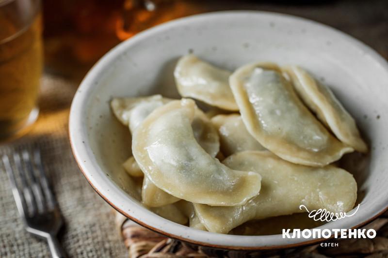 Вареники з пшеницею на парі