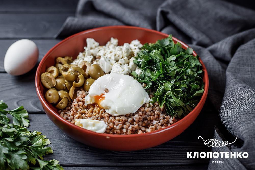 Боул з гречкою