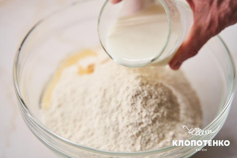 Хліб на сковорідці наан