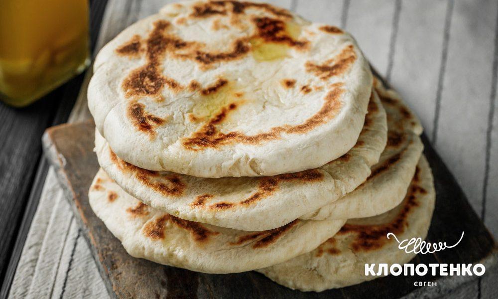 Хліб на сковорідці наан