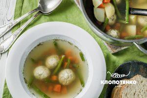 суп з фрикадельками