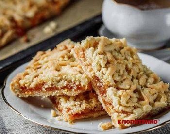 Тертий пиріг на смальці