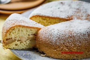шарлотка з яблуками в мультиварці
