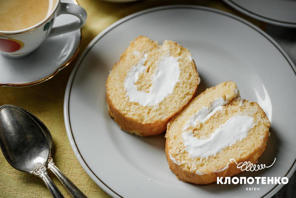 Рулет на тарілці