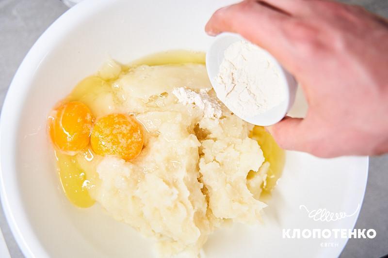 буришник з твердим сиром