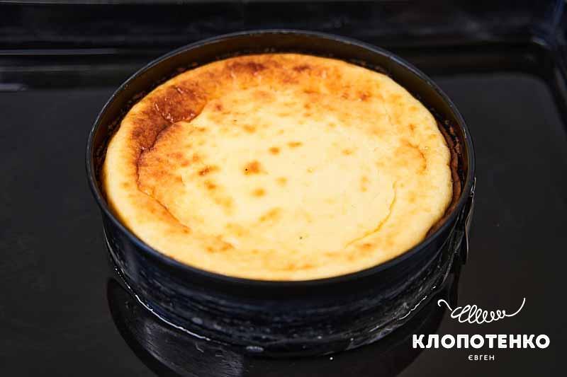 Запікайте чизкейк