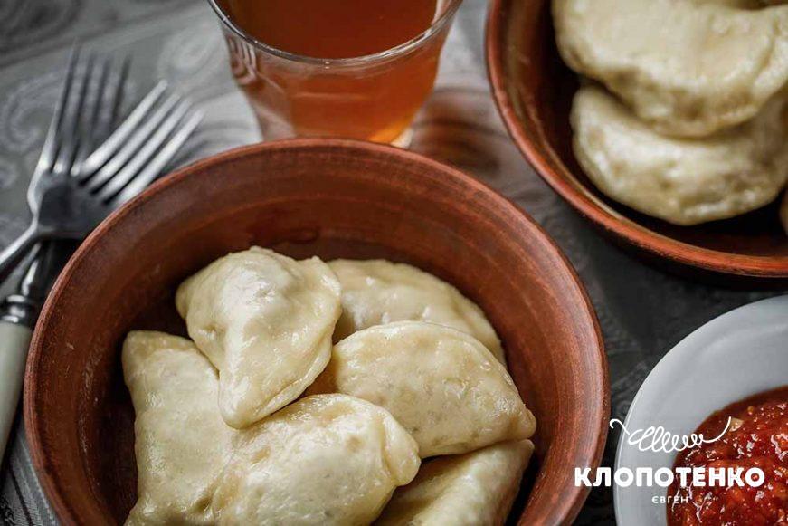 Соковиті хінкалі з яловичиною за рецептом Євгена Клопотенка