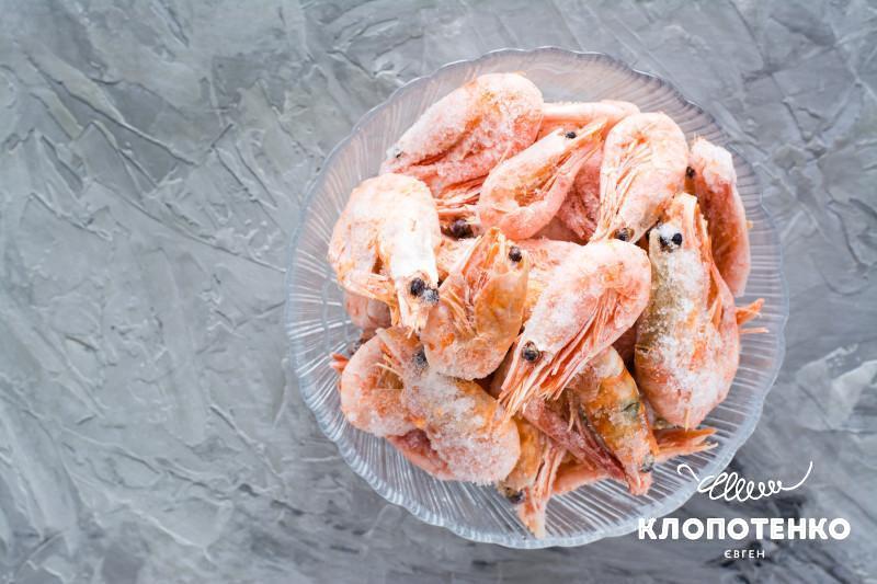 Як розморозити креветки