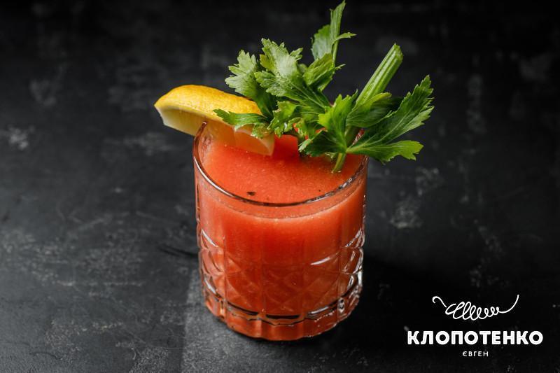 Коктейль Кривава Мері
