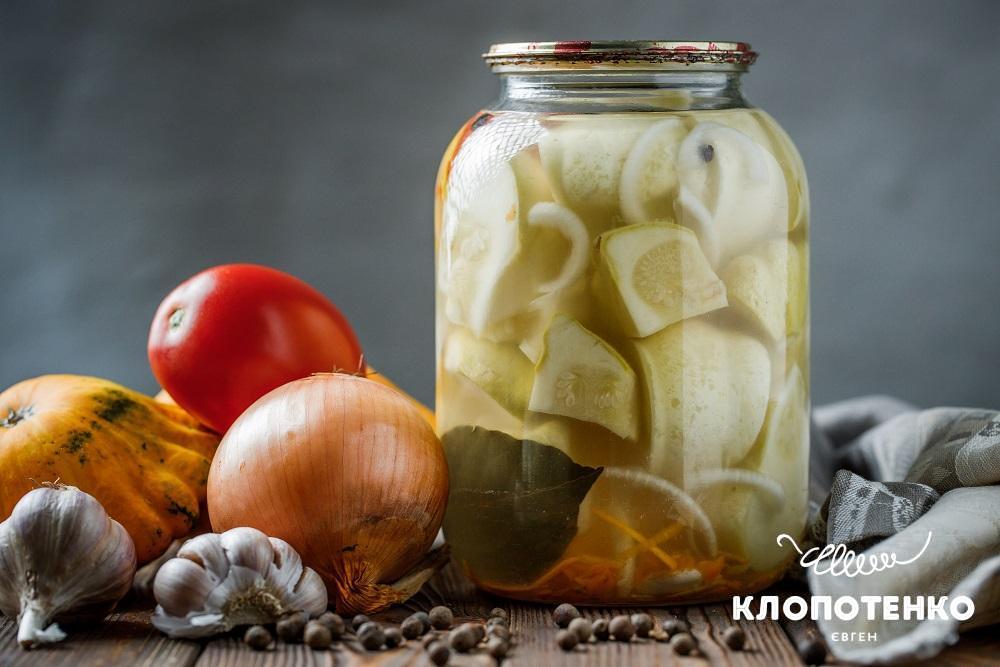 Як консервація впливає на овочі і фрукти