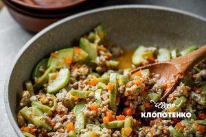 Кабачки з фаршем