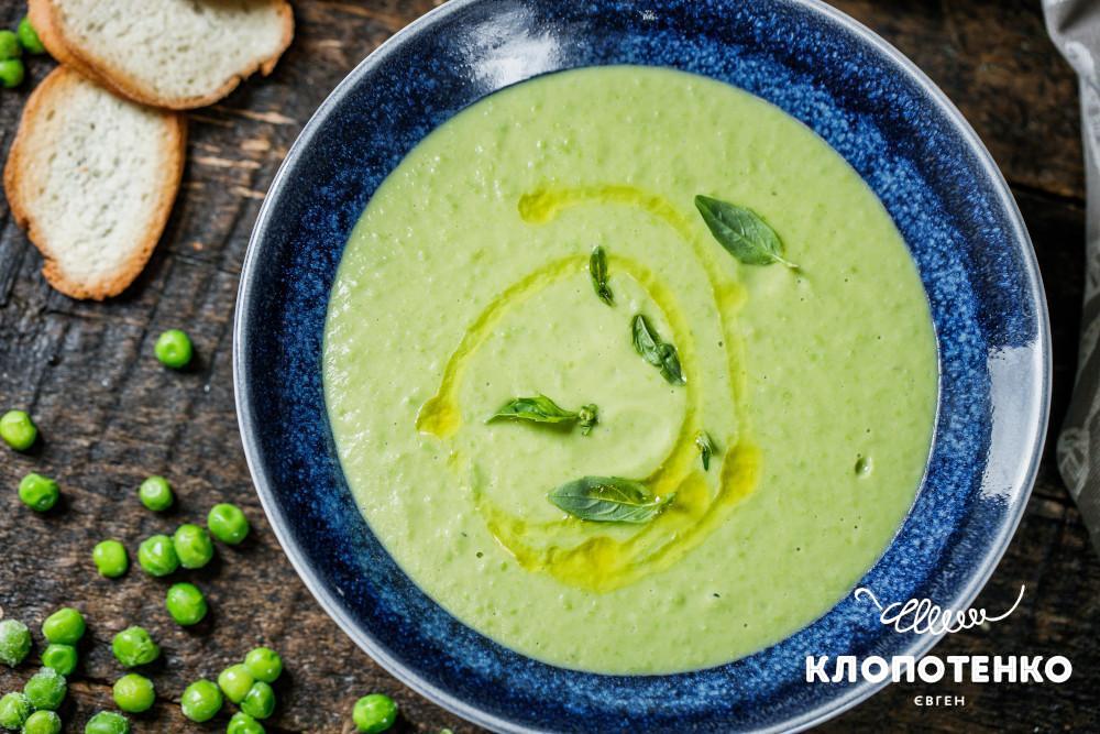 Крем-суп з зеленого горошку