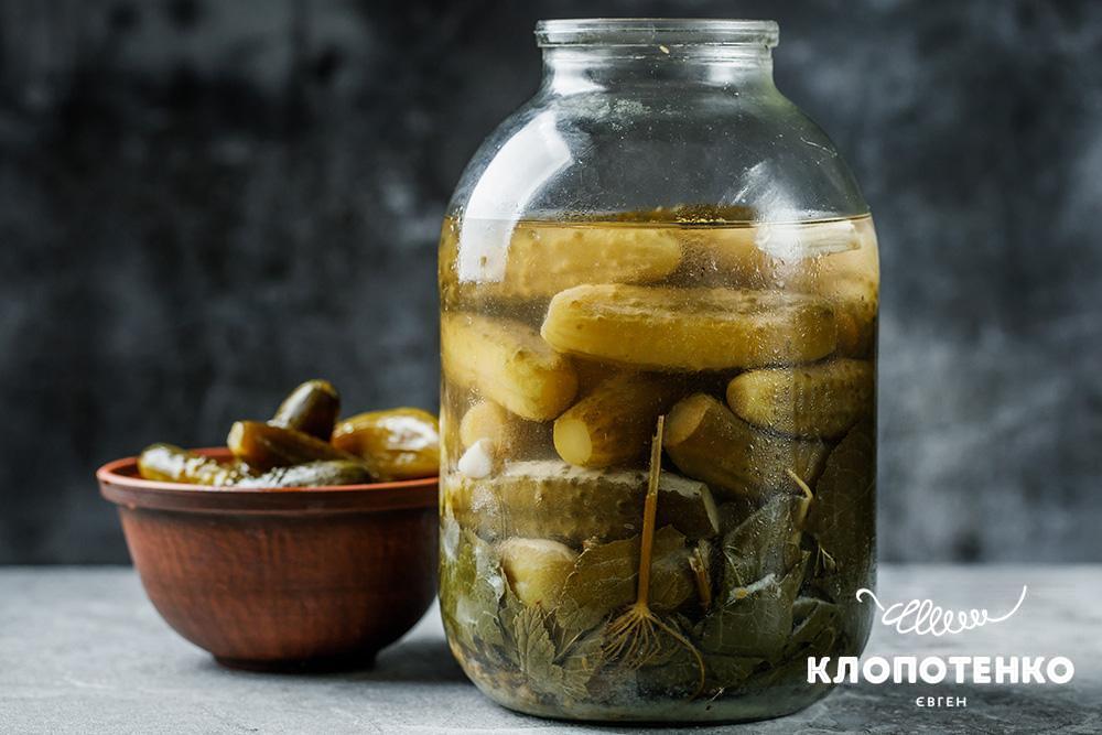 Квашені огірки