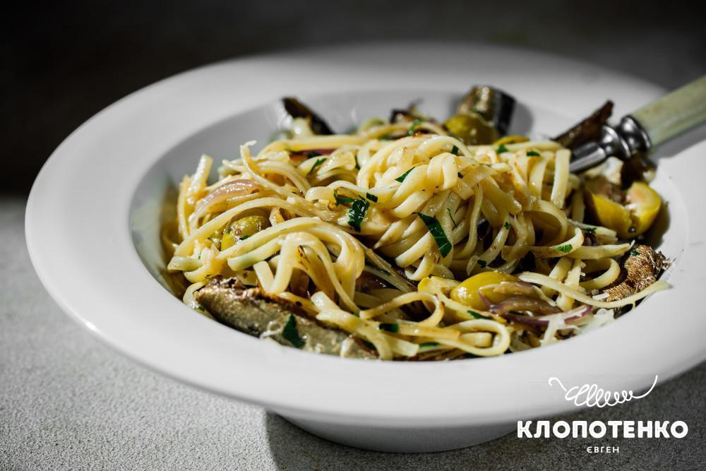 Паста зі шпротами