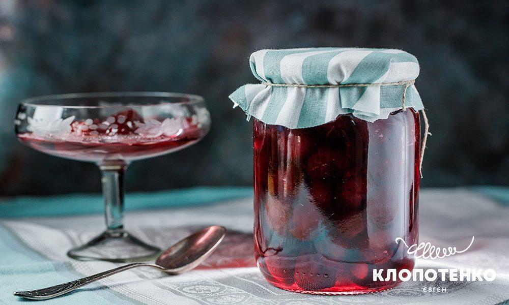 Варення з черешні з кісточками