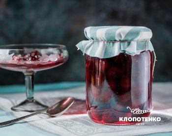Варення з черешні з кісточками