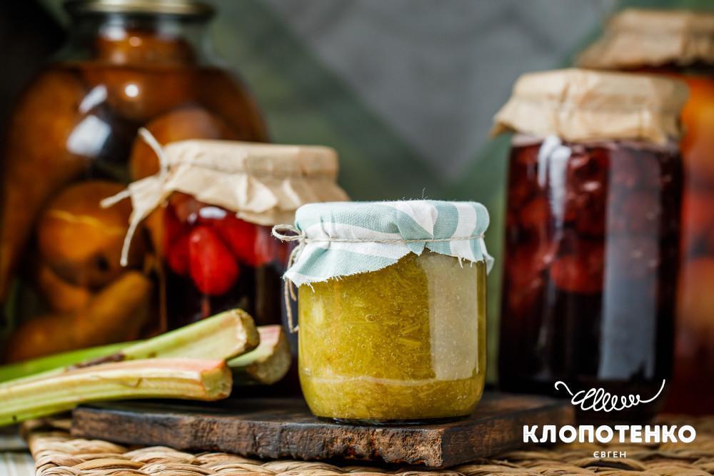 Варення з ревенем