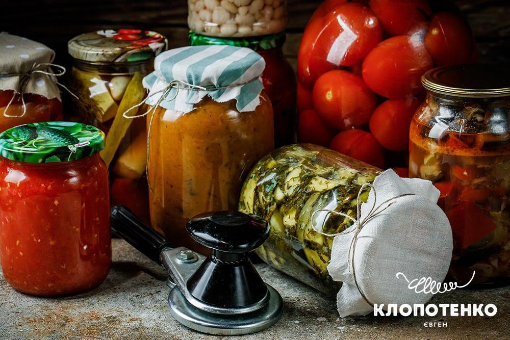 Чому зриває банки та псується консервація