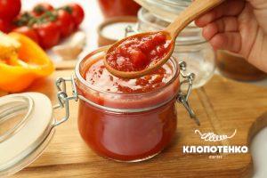 Аджикак з кетчупом чилі