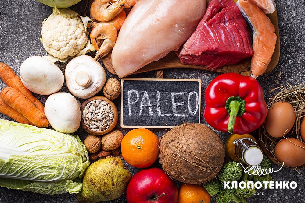 Продукти, що входят до складу палео дієти розкладнено на столі