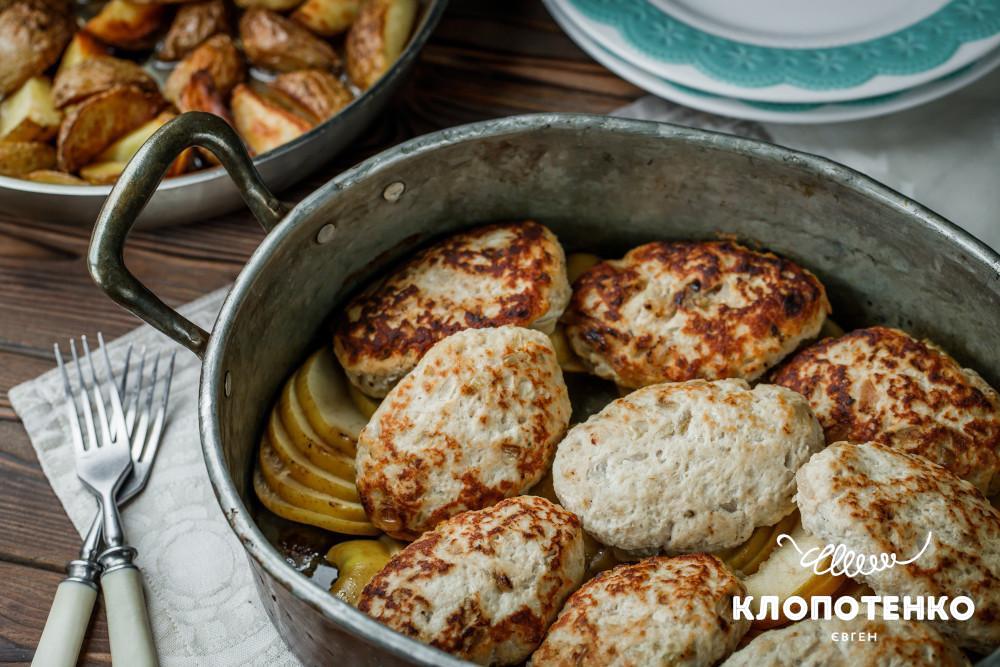 страви з яблуками