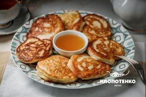 Оладки на дріжджовому тісті