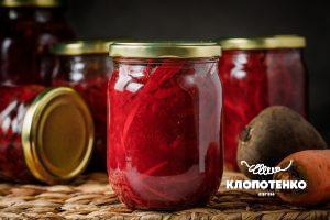 Півлітрова банка з борщовою заправкою на зиму