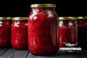 Банка з борщовою заправкою на зиму