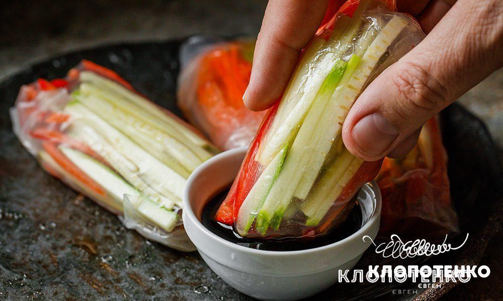 Спрінг роли з тофу і овочами