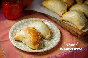 караїмський пиріжок з картоплею
