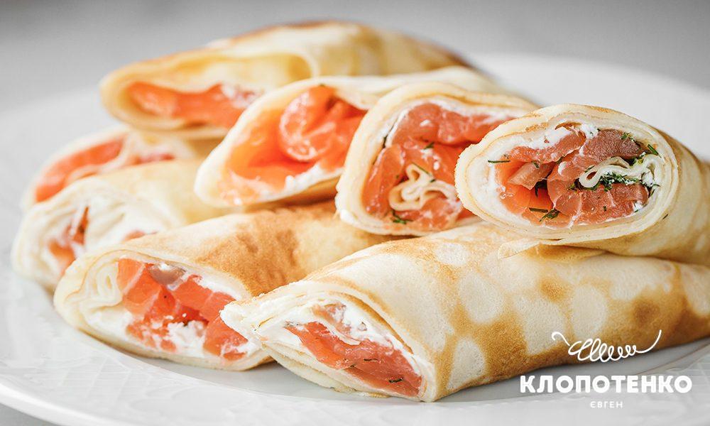 млинці з лососем та крем-сиром