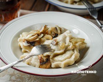 Вареники з картоплею рецепт
