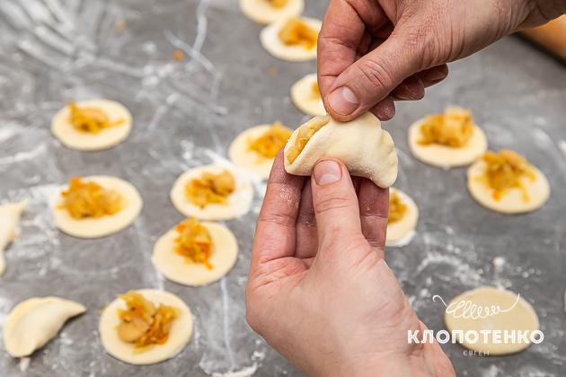 Ліплення крепликів